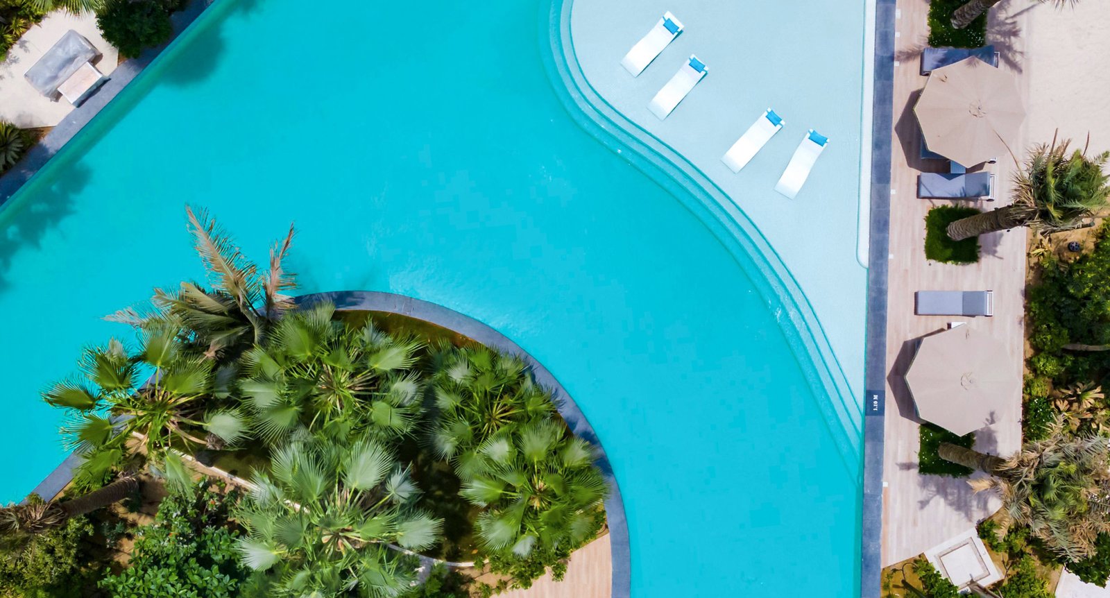 Lunaya by Zaya x The Five — 900,000 sqft swimmable lagoon luxury villas Jebel Ali Dubai