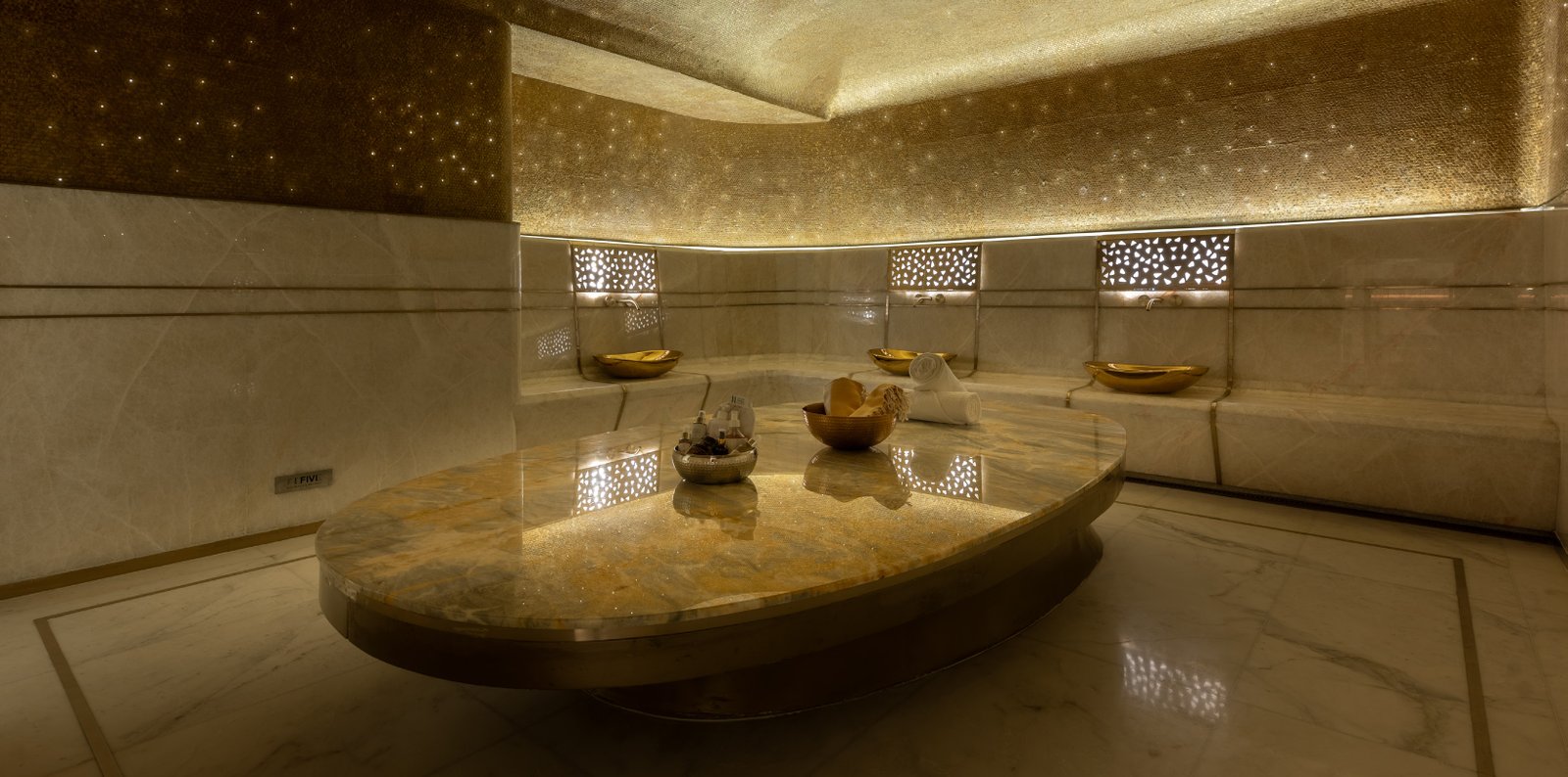 REFIVE Spa hammam and wellness at Lunaya
